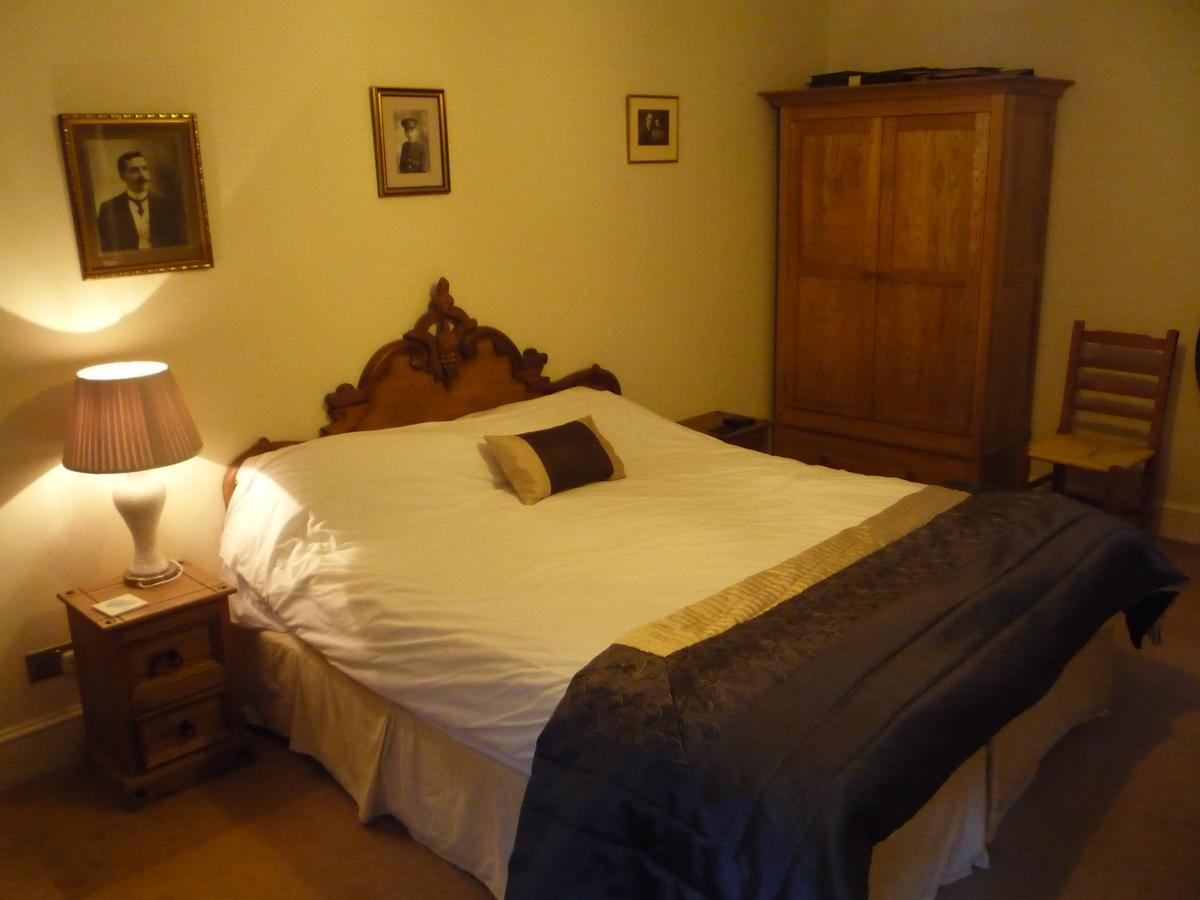 Mill House B&B Chew Magna Bagian luar foto
